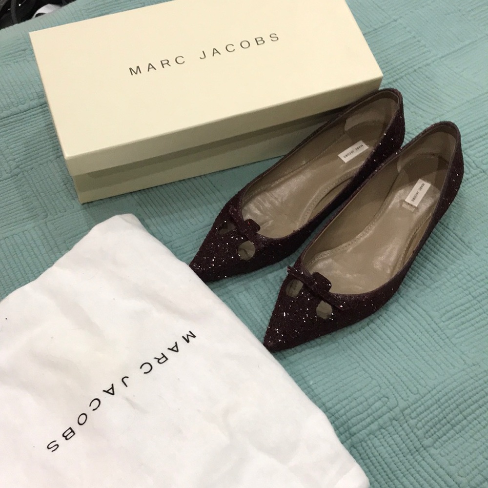 Marc Jacobs kitten heel